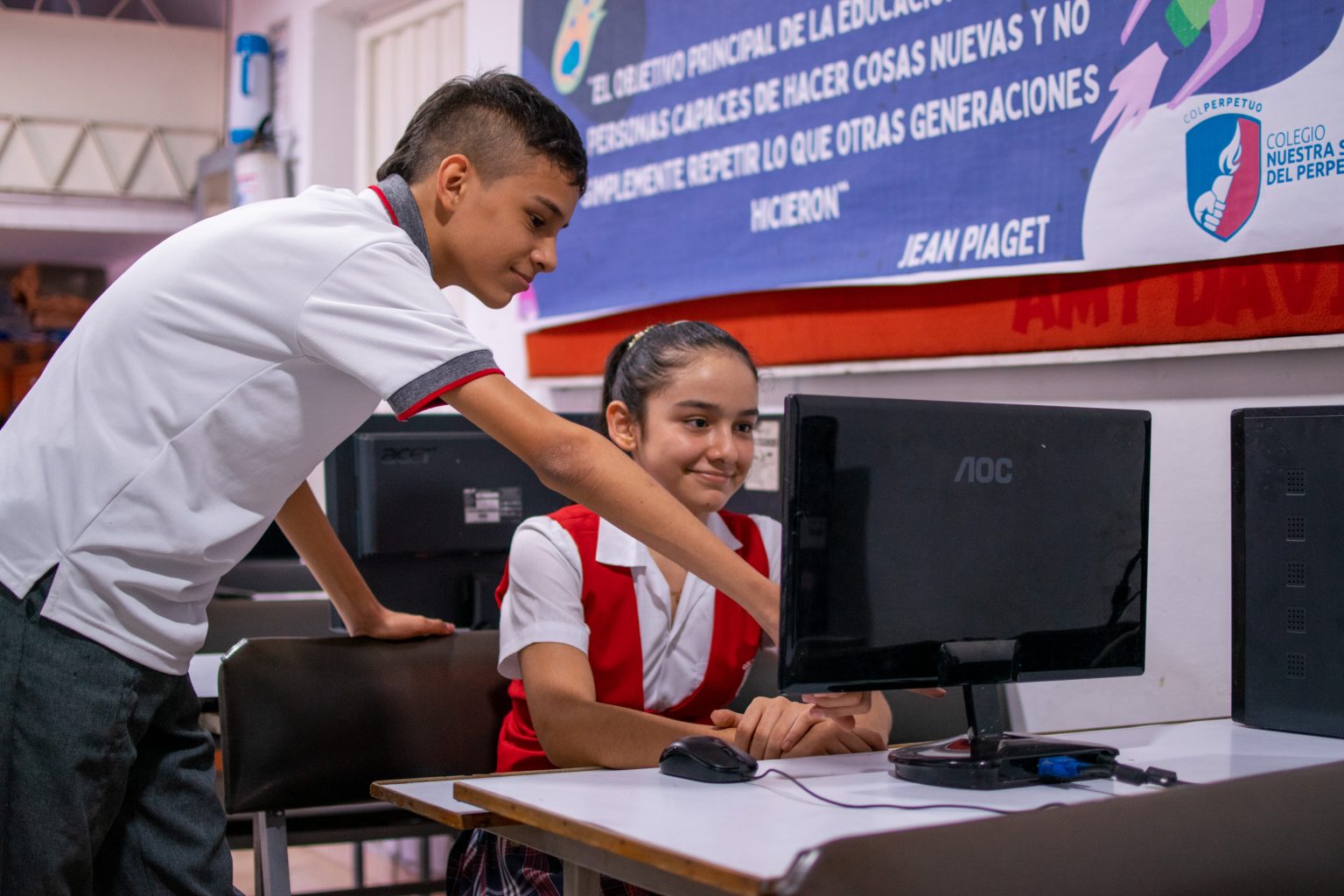 bachillerato académico colperpetuo